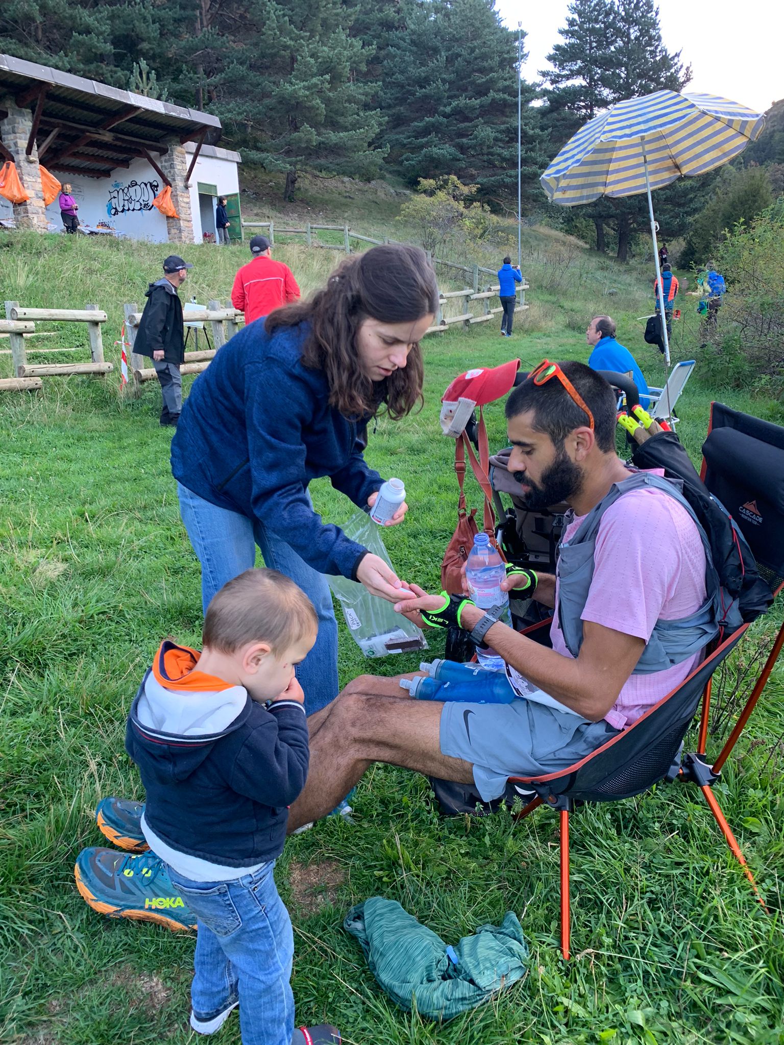 Aid station meet up