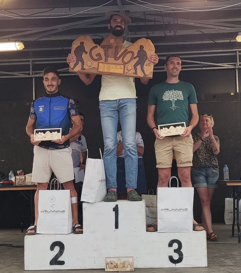 runners on the podium